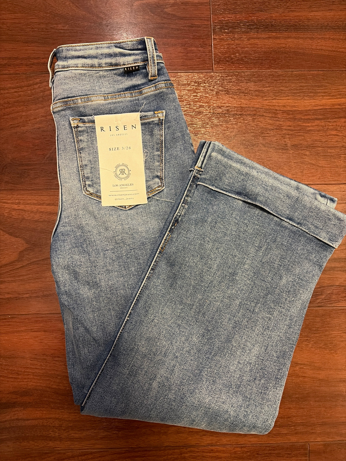 Risen MR Crop Straight Cuffed Jeans