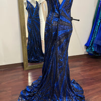 (13)Jovani Black & Navy Sequin Statement Gown – Size 20