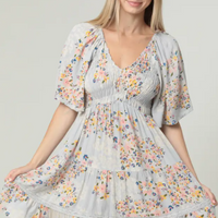 Lace Trim Short Sleeve Dress