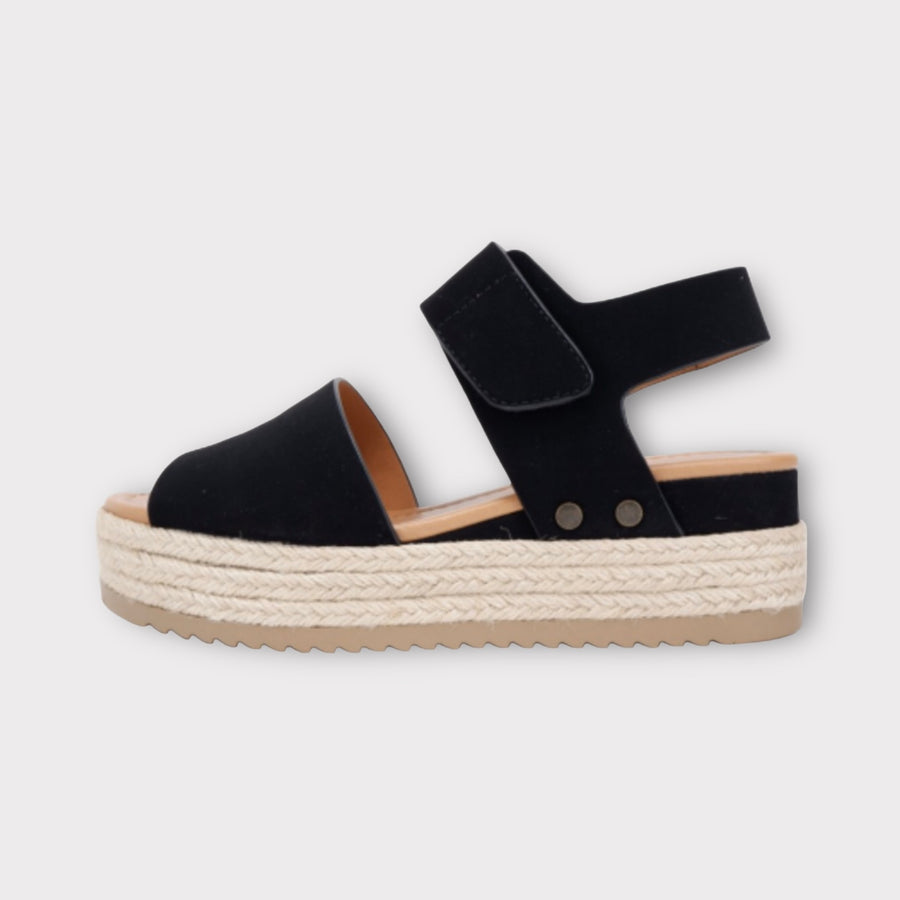 The Blast Black Sandals