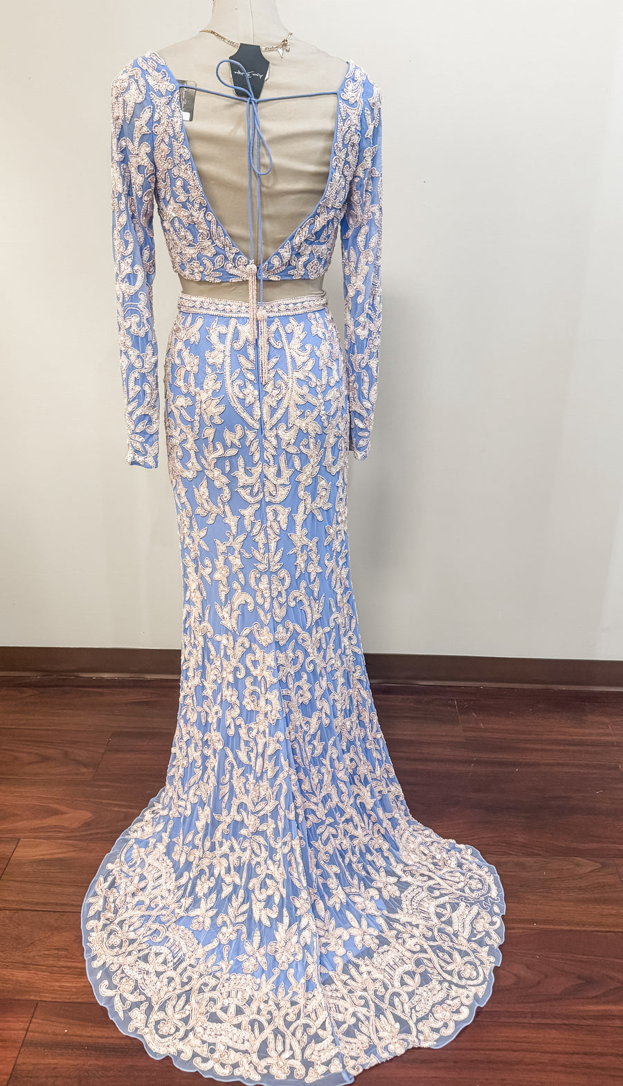 4 Blue/Cream 2-Piece Sherri Hill Very Good