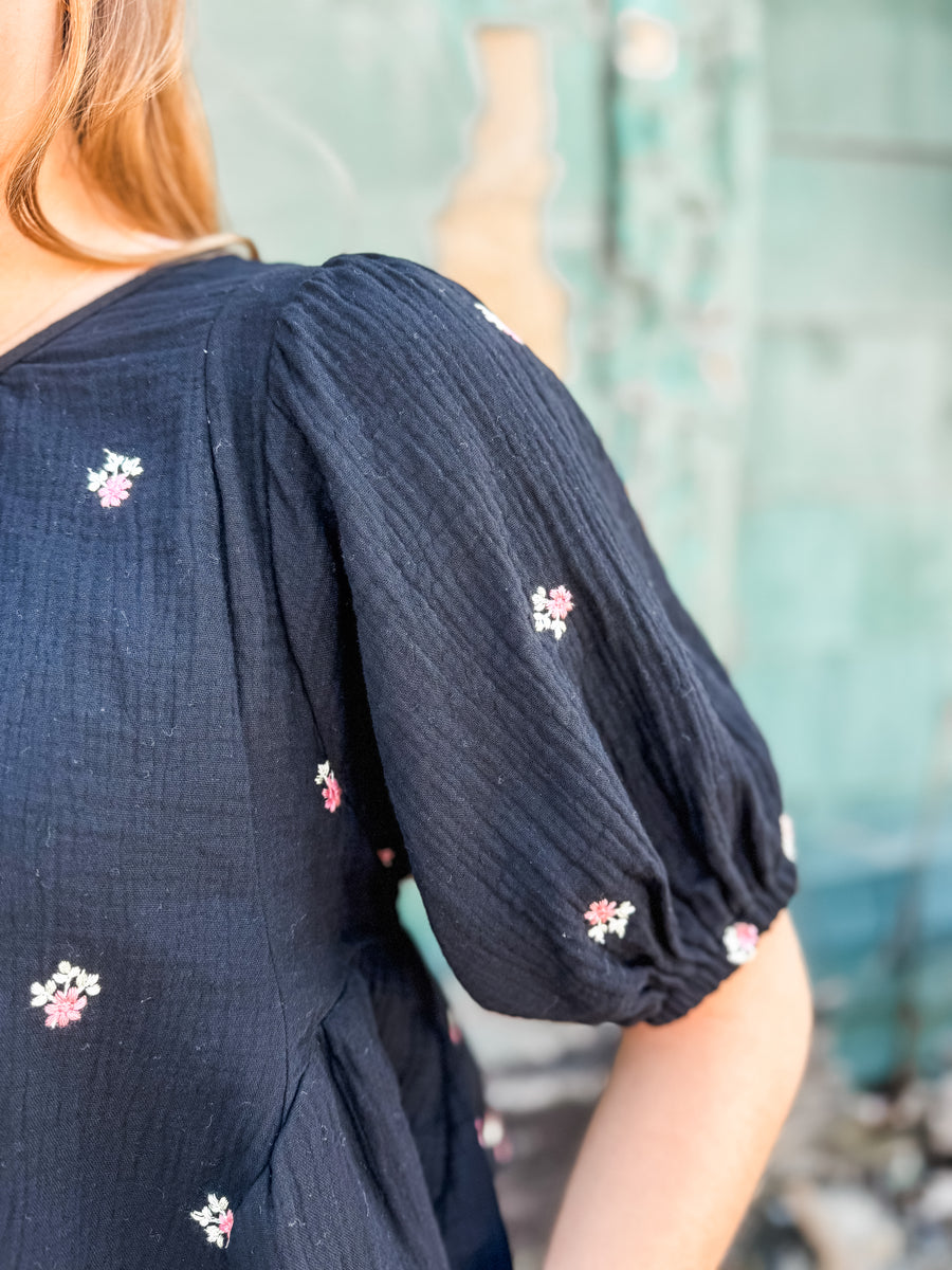 The Sarah Black Top
