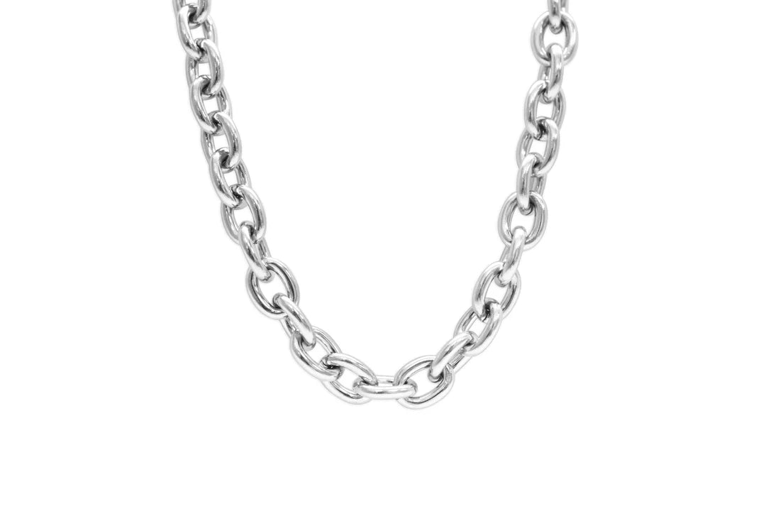 Isla Bold Oval Link Everyday Chain Necklace