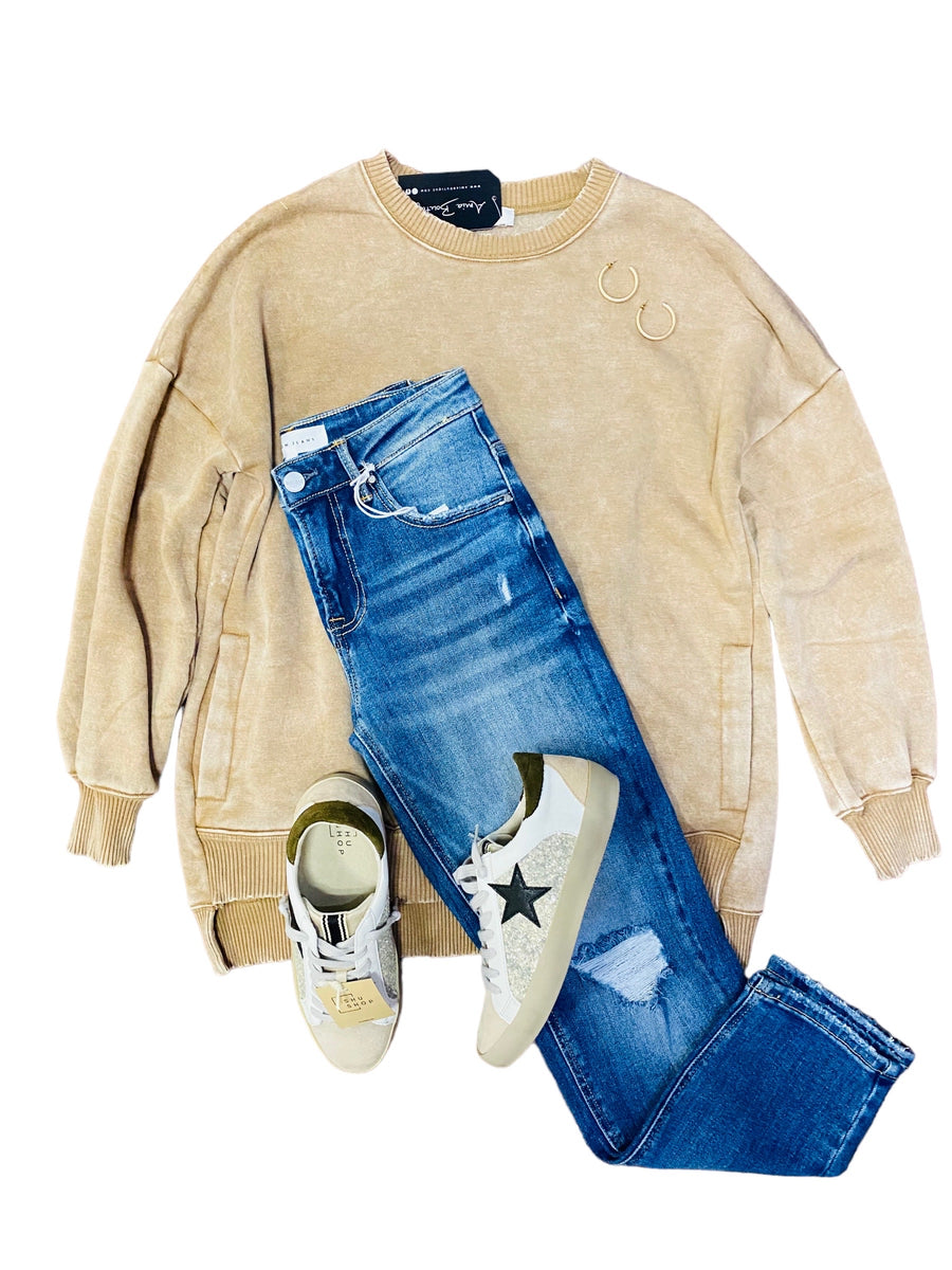 CAMEL The Kay Cozy Crewneck