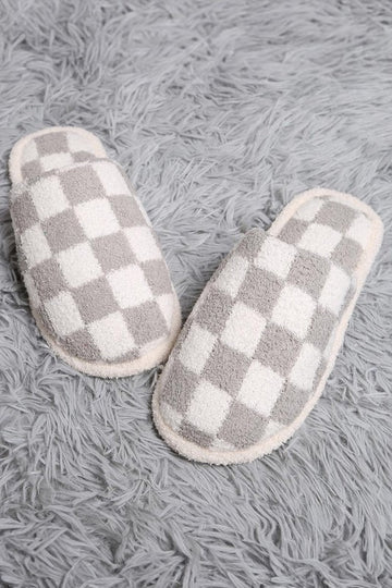 Checkered Slippers (4 Colors)