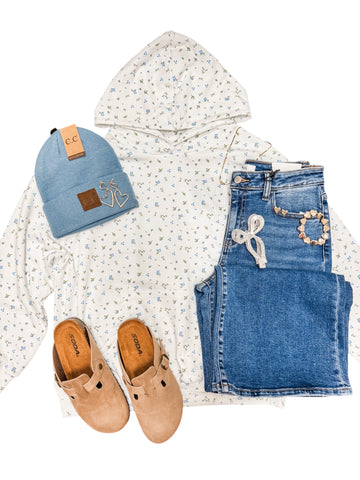 Ditsy Daisy Floral Printed Hoodie