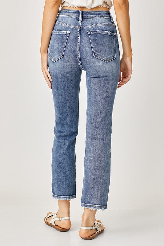 PLUS Risen High Rise Crop Straight Jean