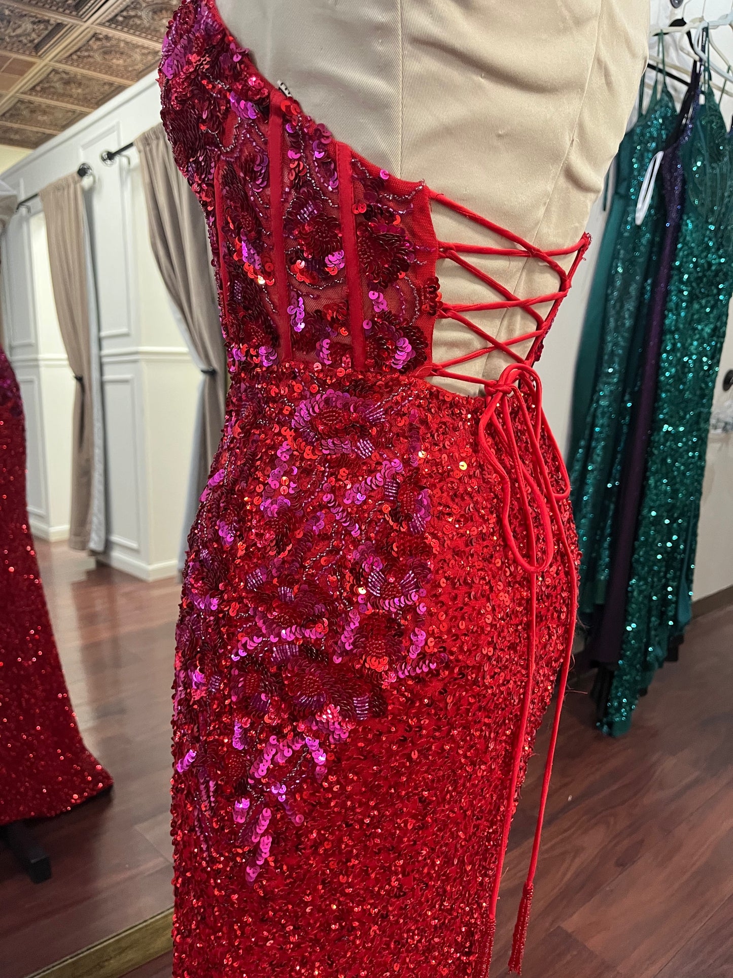 8-Rachel Allen-Red-Size 6