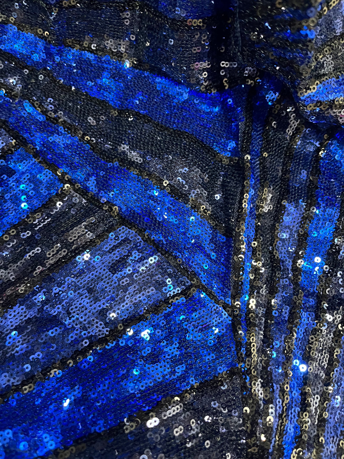 (13)Jovani Black & Navy Sequin Statement Gown – Size 20