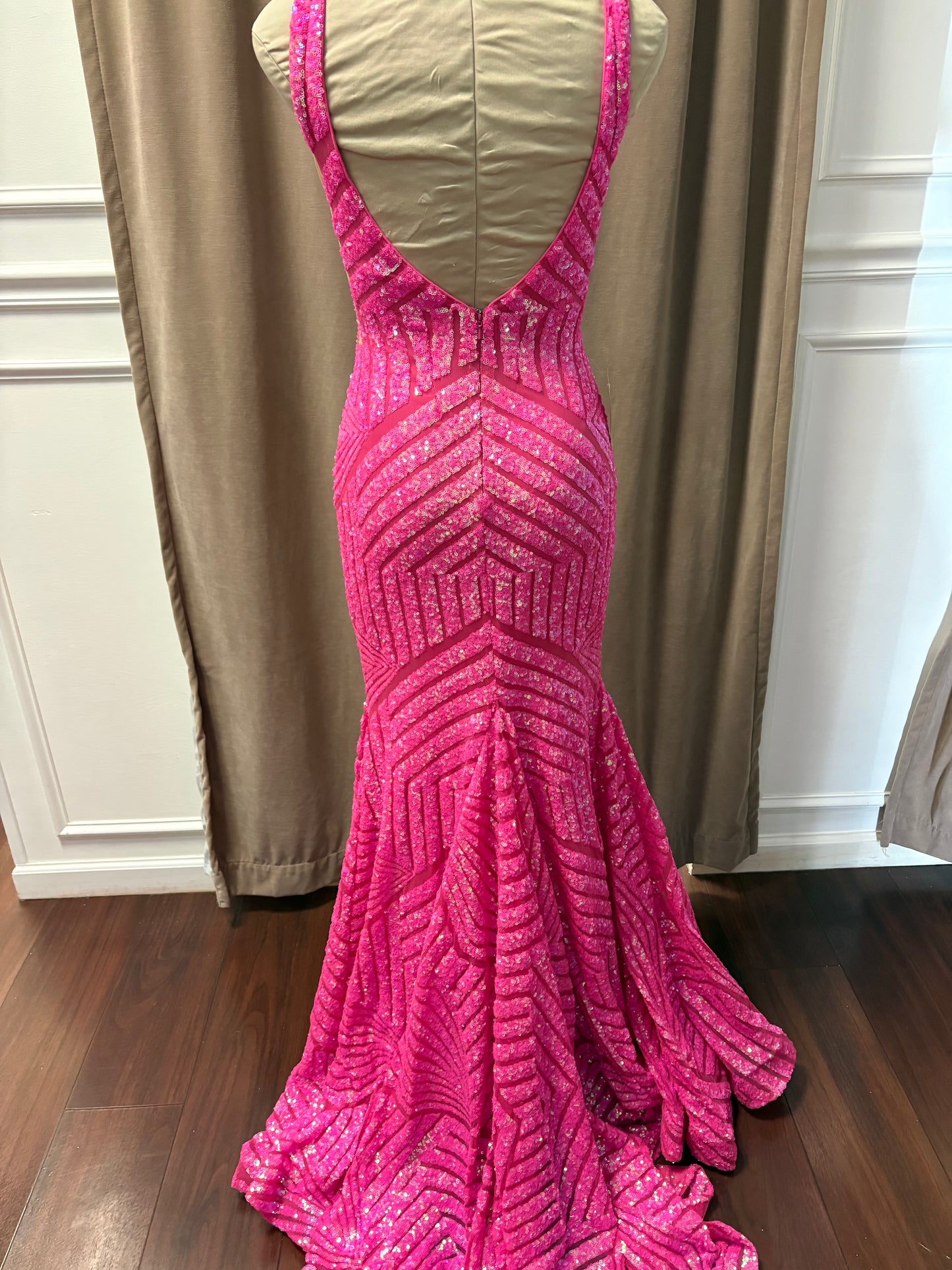 (18)Jovani Hot Pink Sequin Mermaid Prom Gown – Size 2