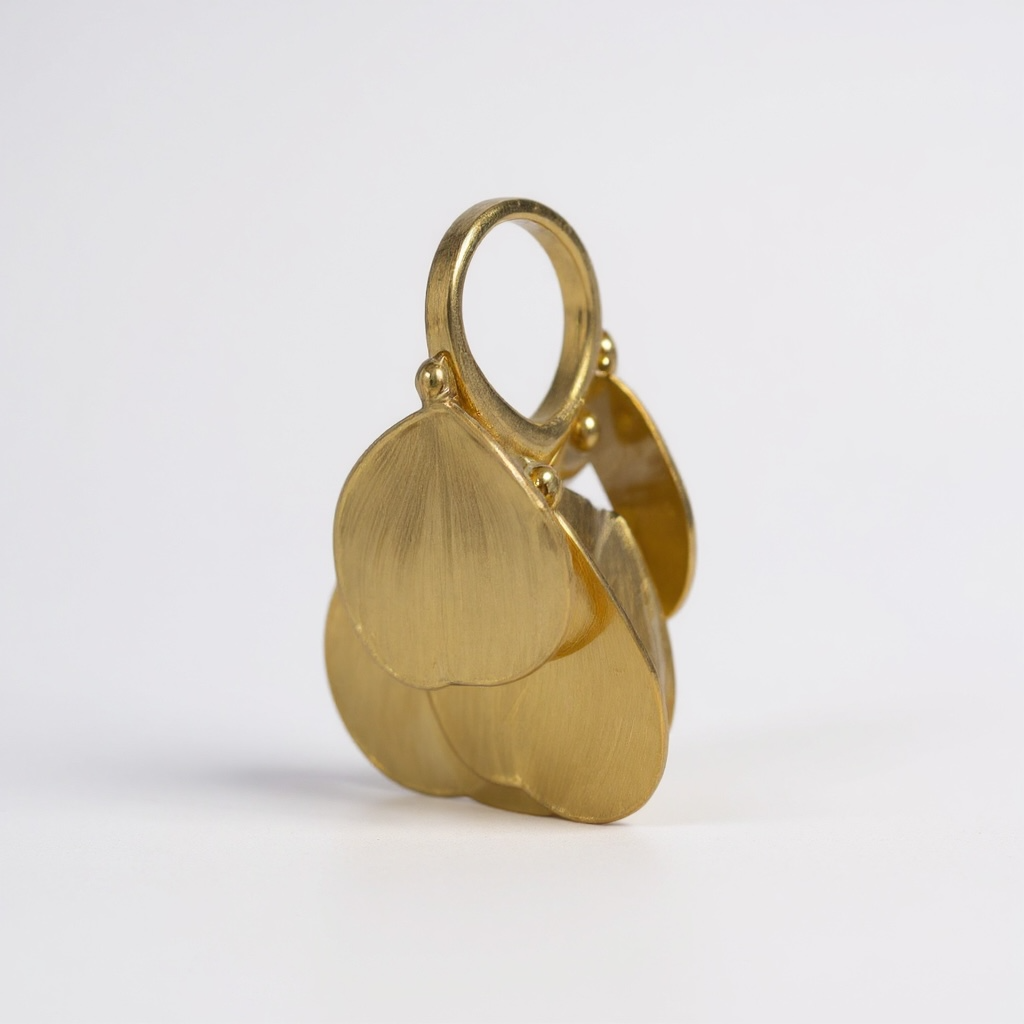 Leaf drop eating in gold 