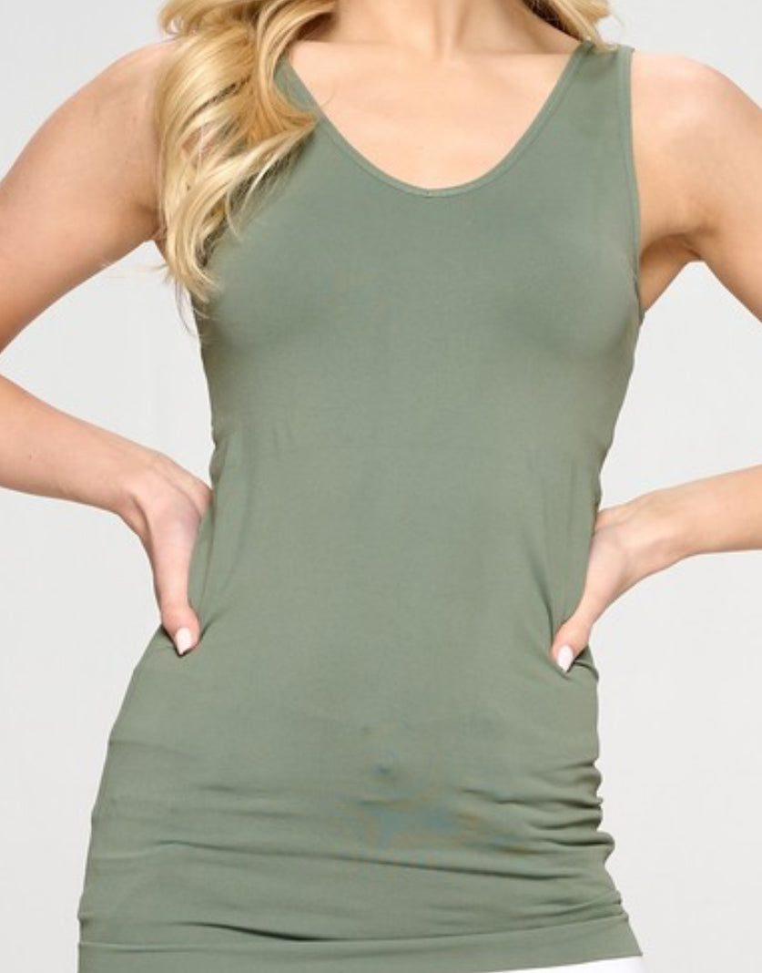 Reversible Seamless tank light green