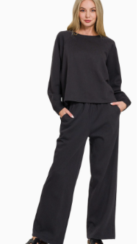 Cozy Mood Set in black