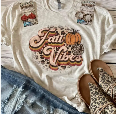 Fall Vibes graphic t-shirt
