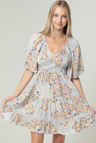 Lace Trim Short Sleeve Dress