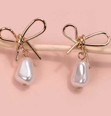Pearl Bow drop earrings gold plated