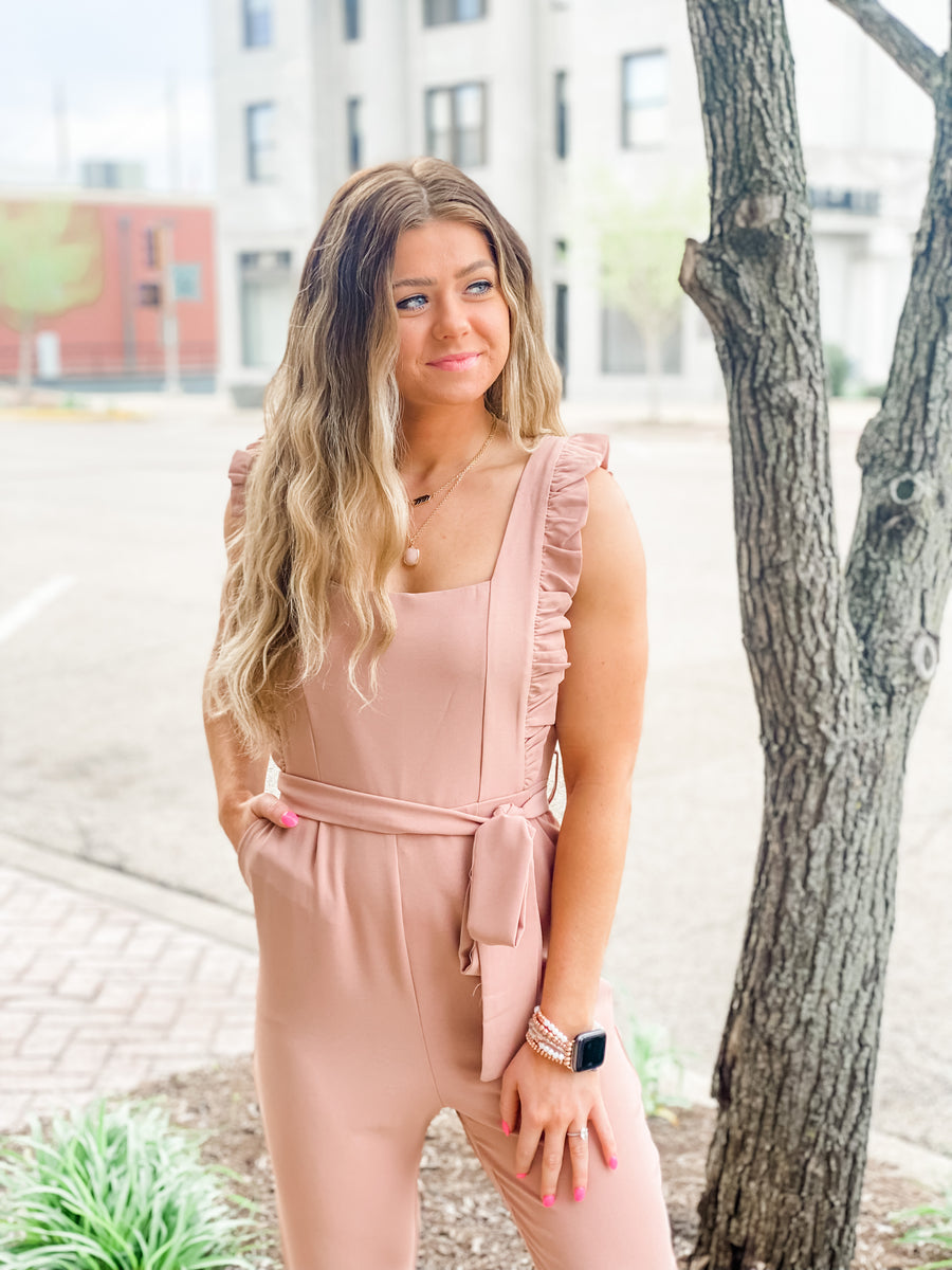 The Bevi Blush Ruffled Ribbon Jumpsuit